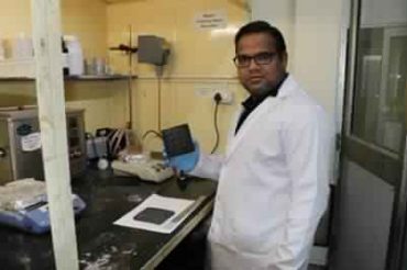 DST INSPIRE Faculty from Bhopal develops lightweight carbon foam that can replace lead batteries