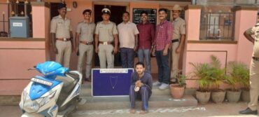 Notorious chain snatcher arrested by Bagalagunte police,stolen gold ornaments worth Rs.90,000 recovered:
