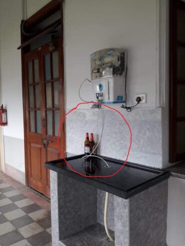 Two Beer bottles found in Vidhana Soudha corridor