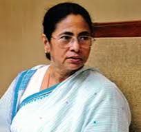 Years of pavement encroachment by Hawkers ended in 6 hours at Kolkata–CM Mamata started cleaning City, next is illegal car parking