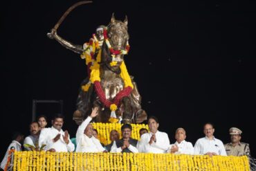 “Unity Across Faiths Key to Nation Building: Siddaramaiah at Kittur Utsav”